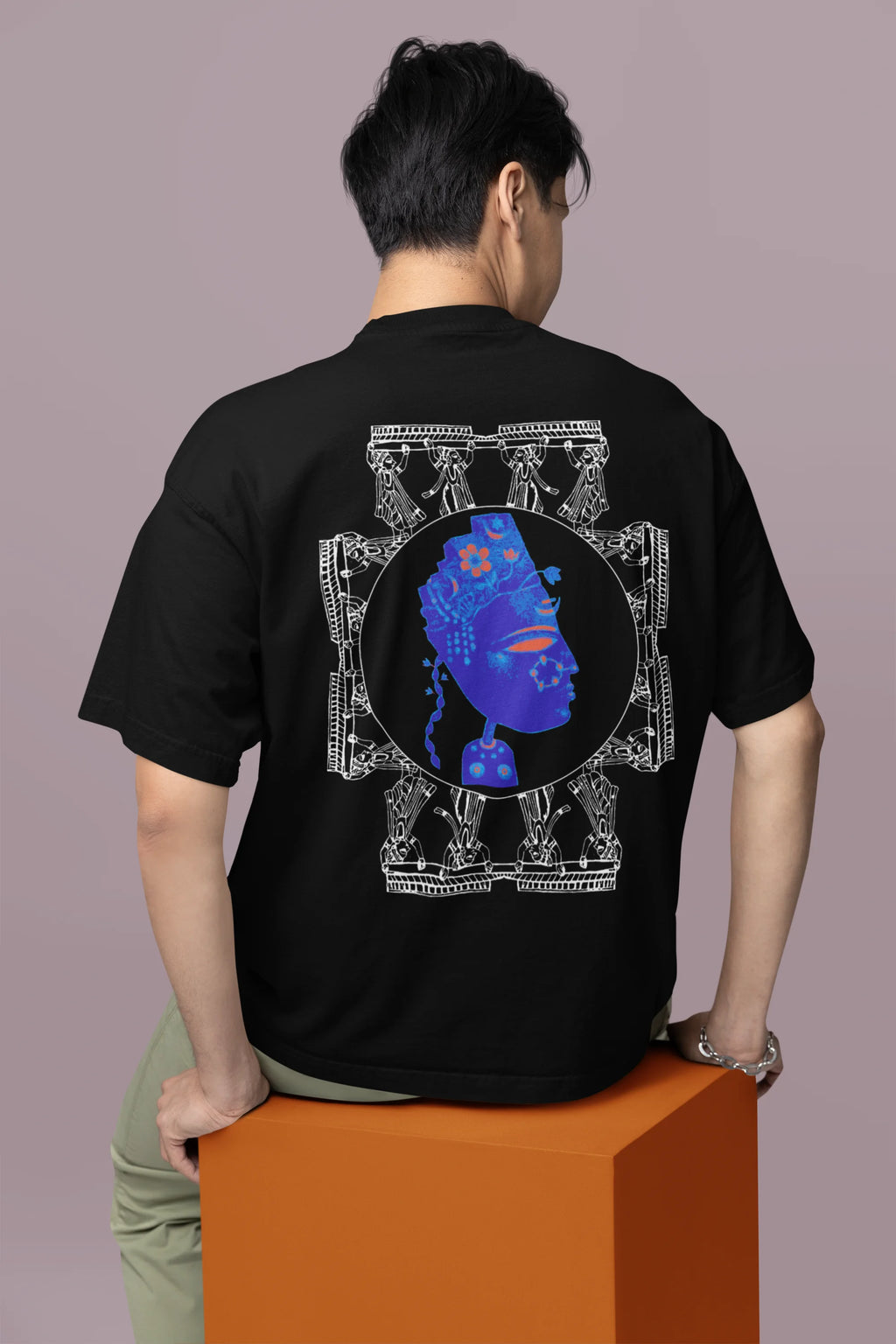 भव्य (Divine)